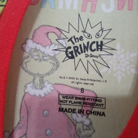 Dr. SEUSS The Grinch LONG SLEEVE "MERRY GRINCHMAS" CHILDS 8 PAJAMA TOP - Picture 5 of 5